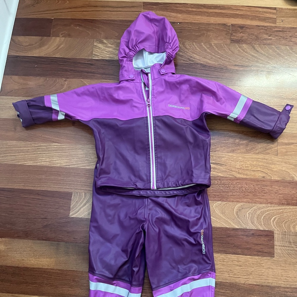Didriksons 1913 toddler girl rain gear